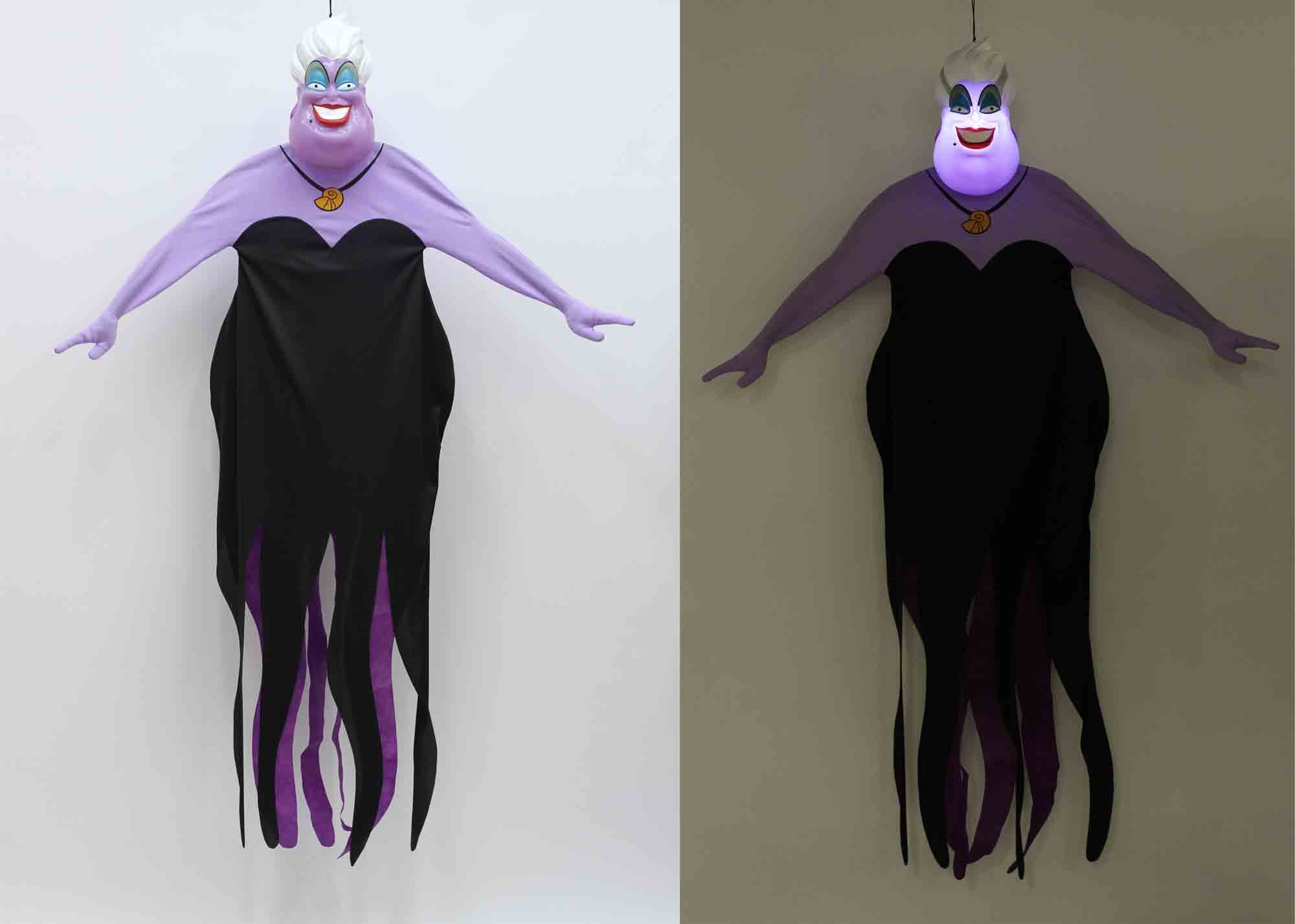 DISNEY VILLAINS LARGE URSULA LIGHT UP HANGING DéCOR